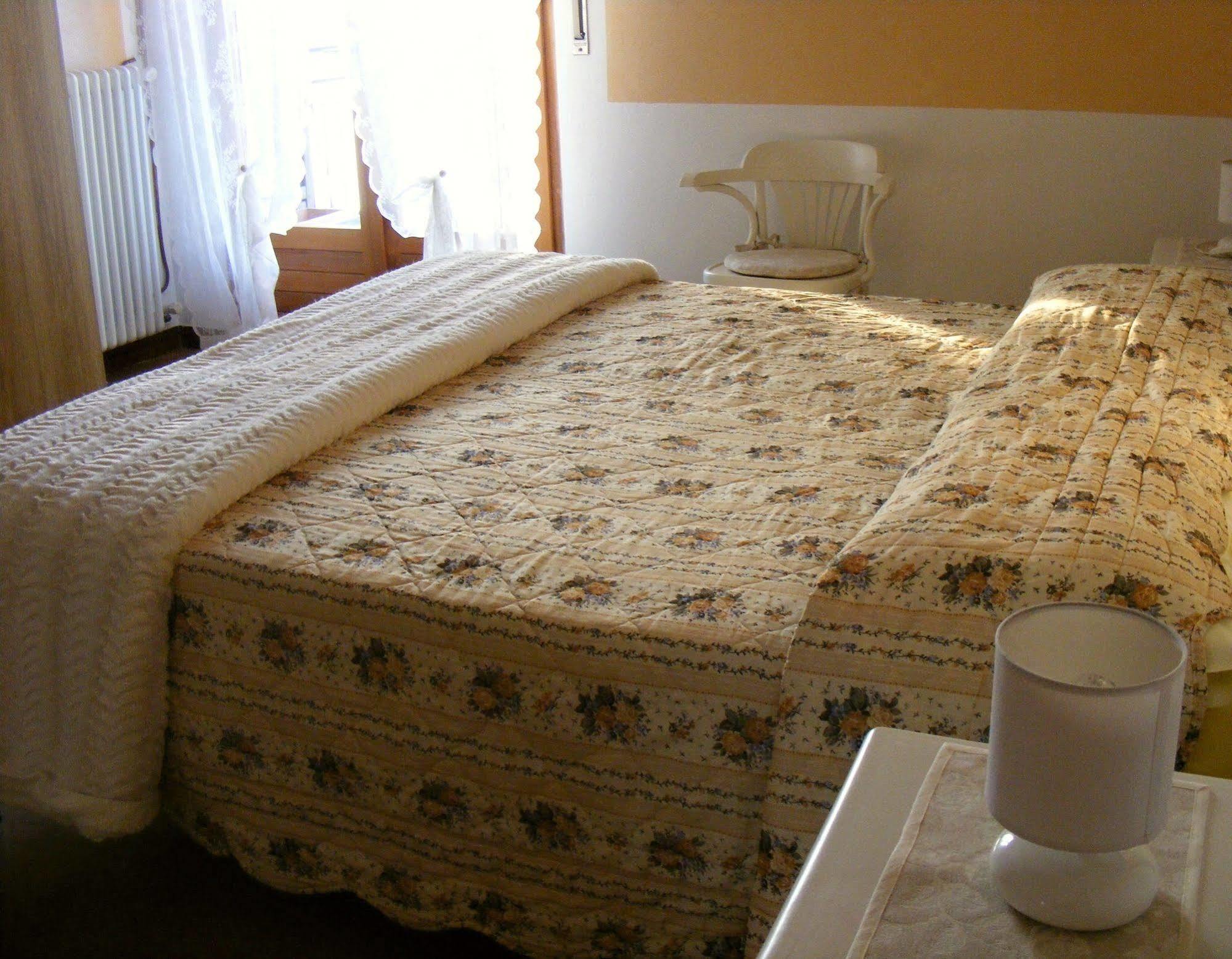 Casa Palmira Daire Brenzone sul Garda Dış mekan fotoğraf