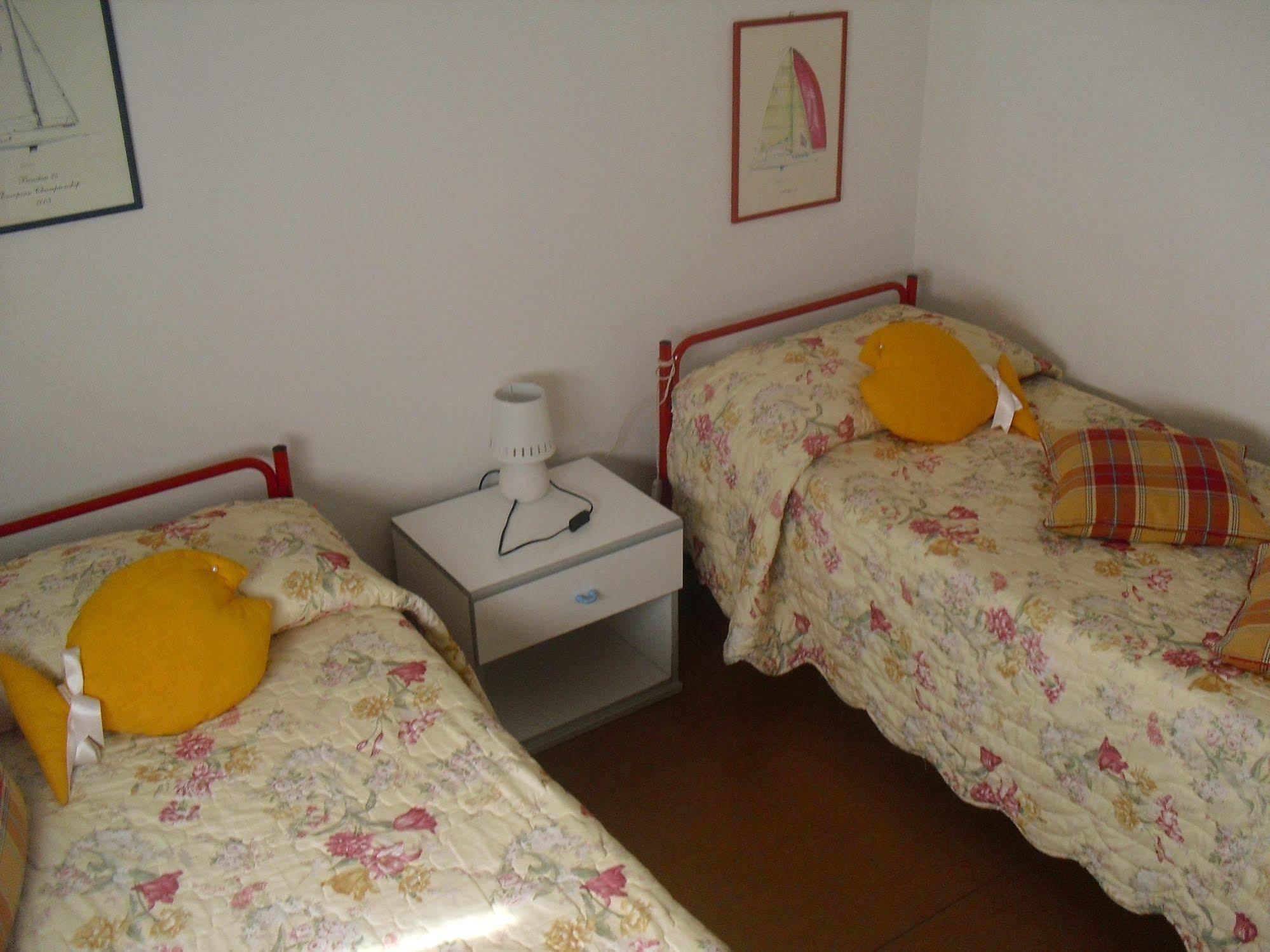 Casa Palmira Daire Brenzone sul Garda Dış mekan fotoğraf