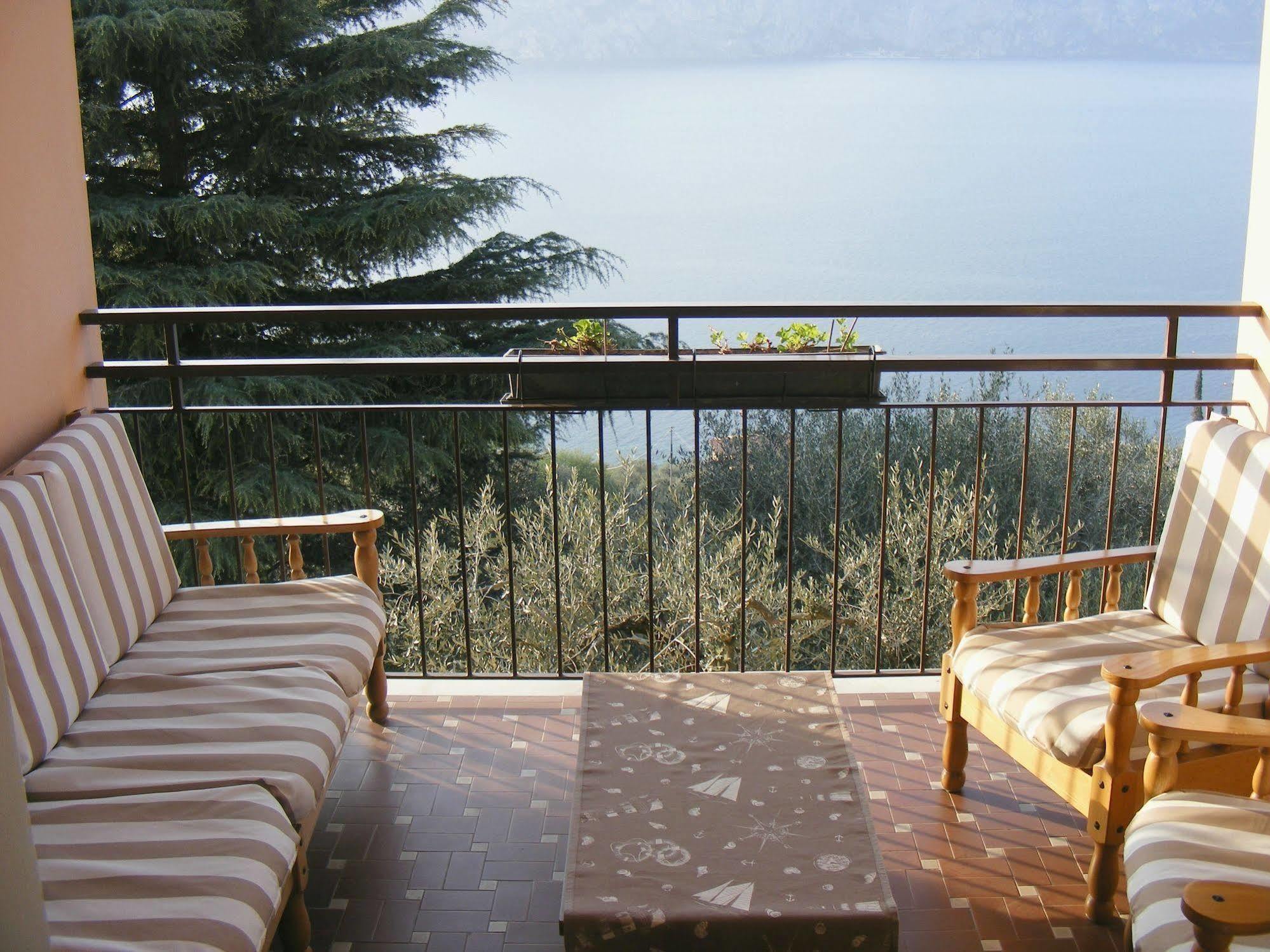 Casa Palmira Daire Brenzone sul Garda Dış mekan fotoğraf