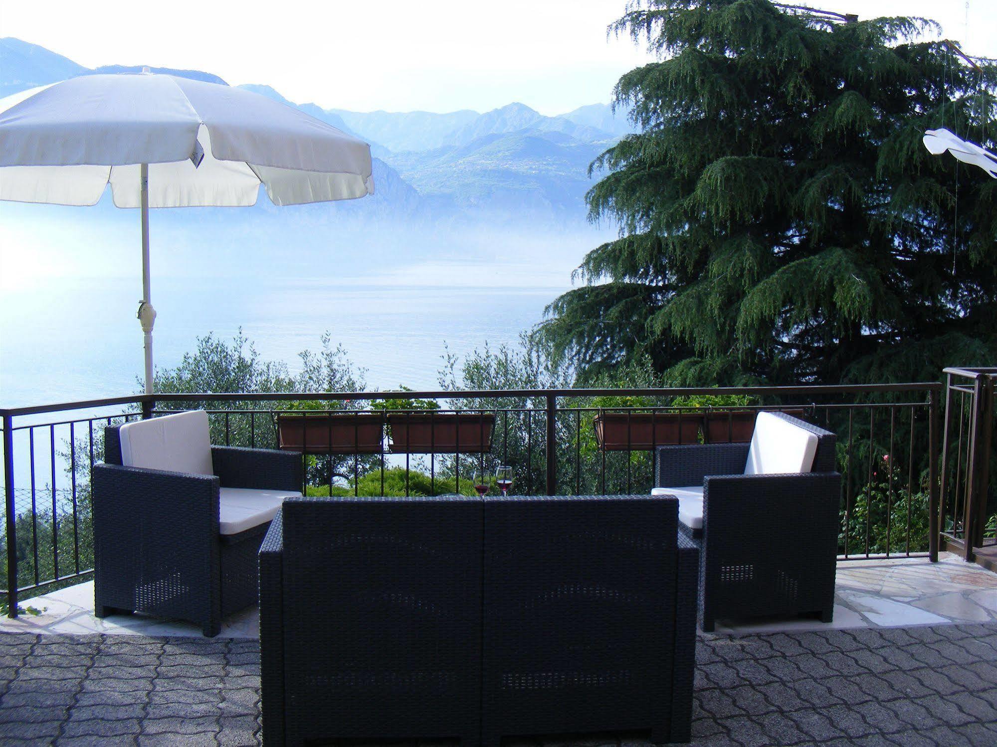 Casa Palmira Daire Brenzone sul Garda Dış mekan fotoğraf